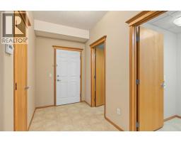 209, 15 Everstone Drive SW - photo 2