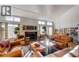 209, 15 Everstone Drive SW - photo 34