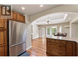 674 Muir Road, Kelowna, BC V1Z3W2 Photo 16