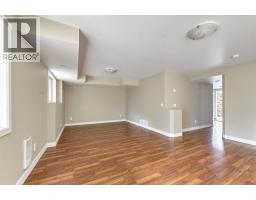 674 Muir Road, Kelowna, BC V1Z3W2 Photo 40