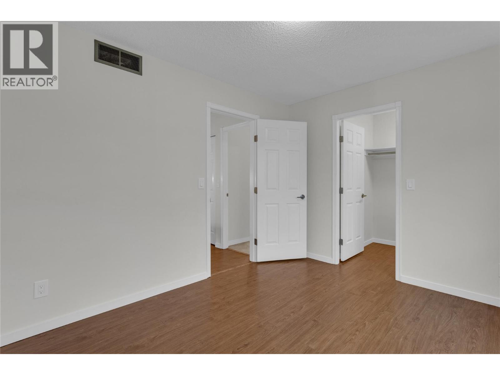 3 1675 Thayer Court, Kelowna