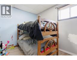 1202 Crestwood Drive, Kamloops, BC V2C5G9 Photo 27