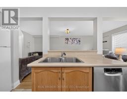 77 - 800 Paramount Drive, Hamilton, ON L8J3V9 Photo 13
