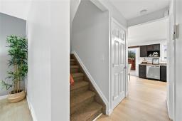 382 Murray Avenue, Winnipeg, MB R2V4H8 Photo 11