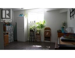 256 Jewel, Lasalle, ON N9J3X5 Photo 16