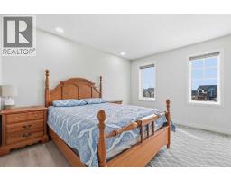 4pc Bathroom - 1612 Rangeview Drive Se, Calgary, AB T3S0K1 Photo 6