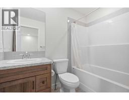 Kitchen - 1612 Rangeview Drive Se, Calgary, AB T3S0K1 Photo 13