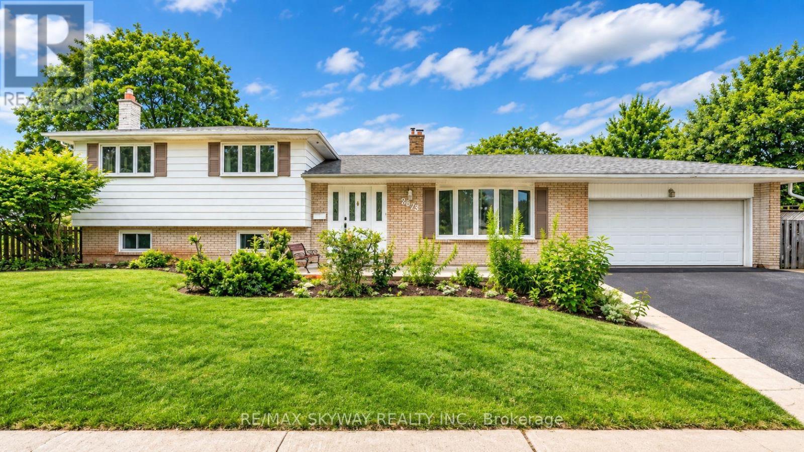 Photo of 2673 Thorn Lodge Drive