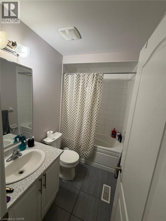 770 LINDEN Drive - Image 12