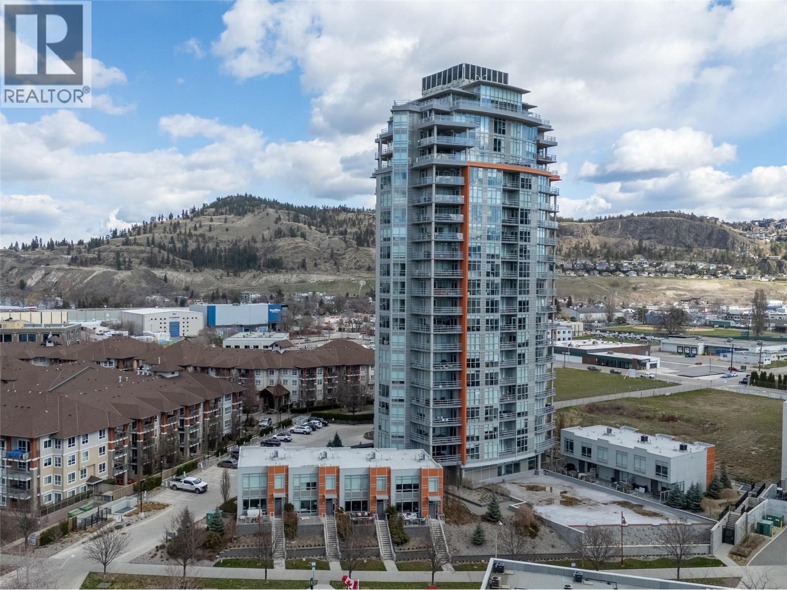 1305 1151 Sunset Drive, Kelowna