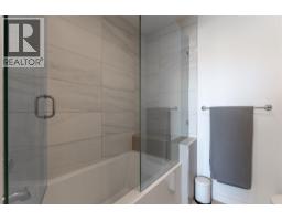 1151 Sunset Drive Unit# 1305, Kelowna, BC V1Y9Z5 Photo 11