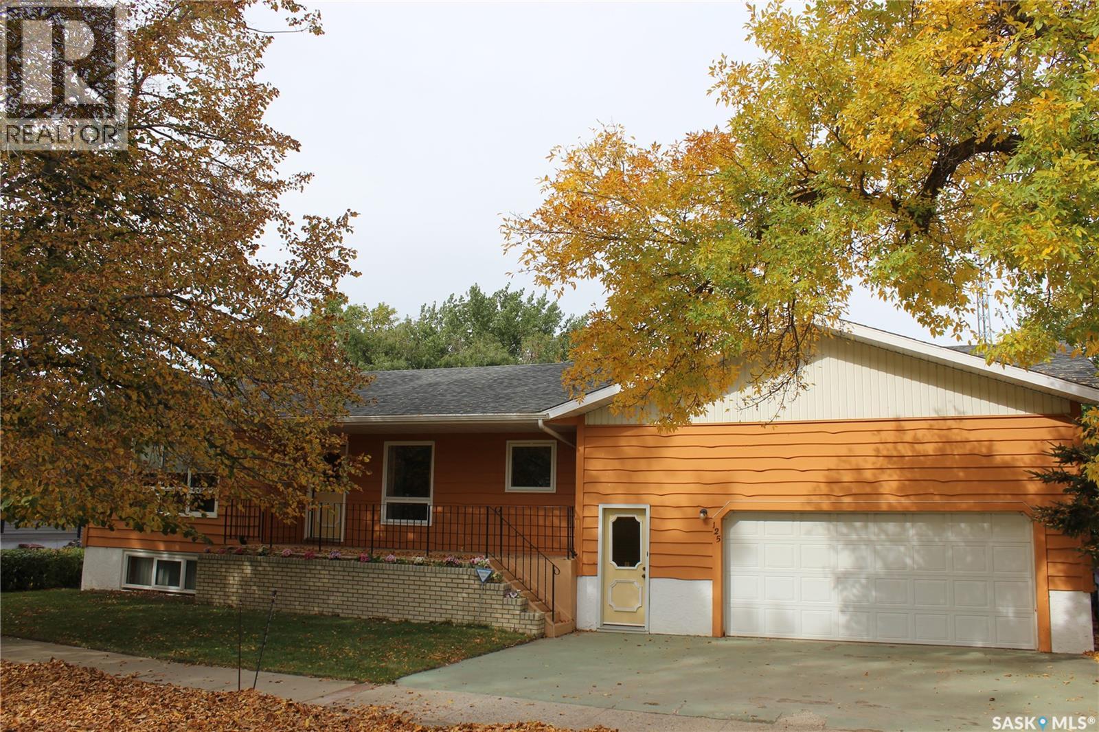 125 Mainprize STREET - 2