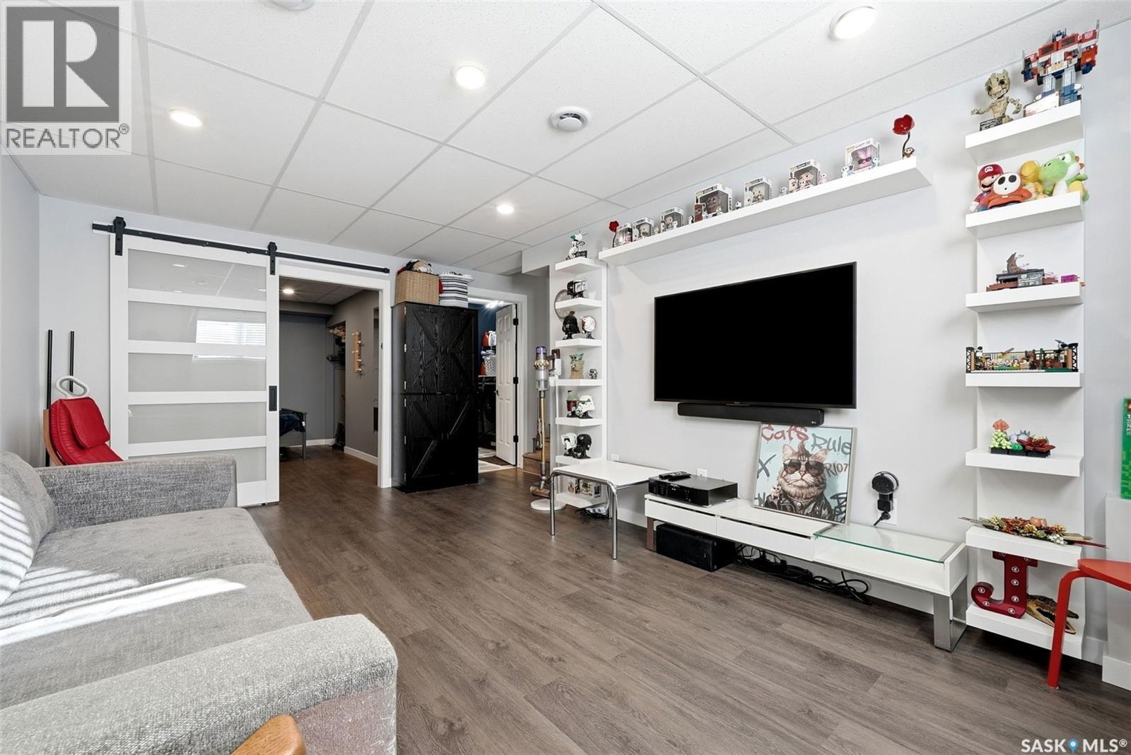 #32 4425 Nicurity DRIVE - Image 19