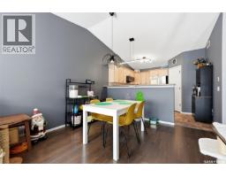 Laundry room - 32 4425 Nicurity Drive, Regina, SK S4X0E6 Photo 8