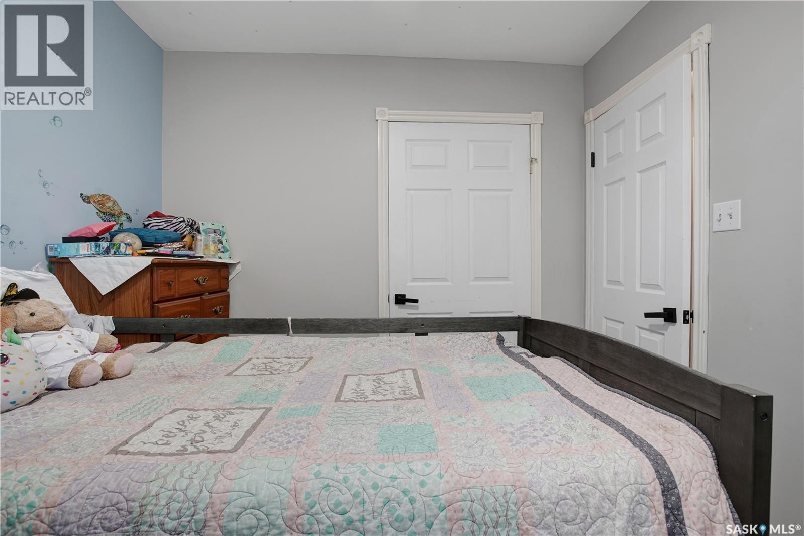 134 1st STREET - 20