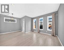 5pc Bathroom - 682 Redstone Drive Ne, Calgary, AB T3N1K9 Photo 7