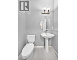 Bedroom - 682 Redstone Drive Ne, Calgary, AB T3N1K9 Photo 11