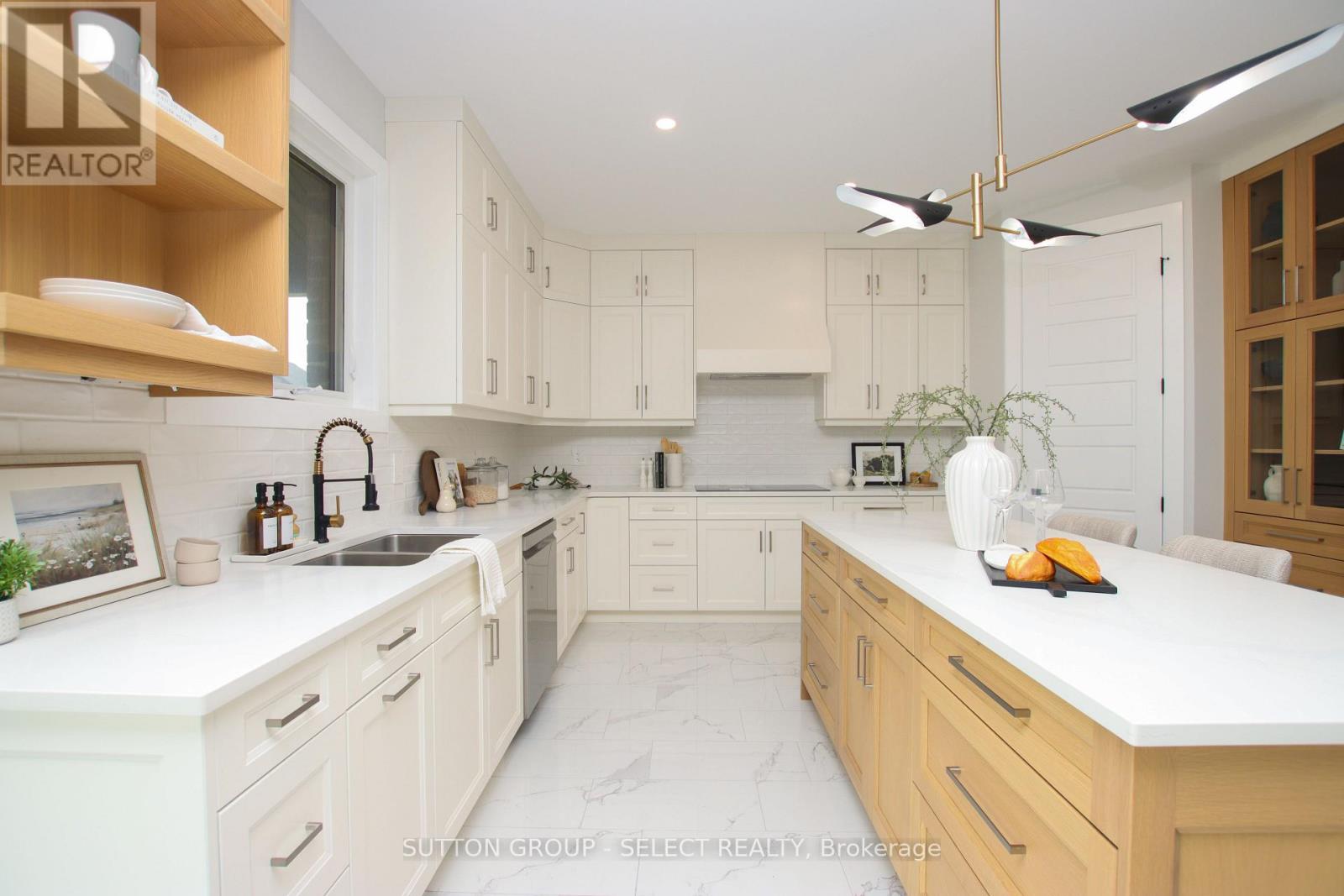 88 OPTIMIST DRIVE - Image 20