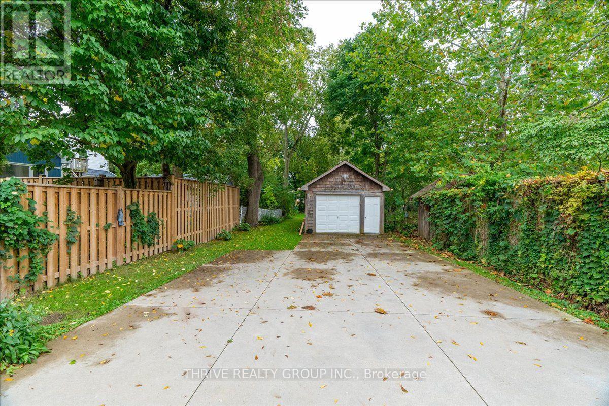 41 VICTOR STREET - 39