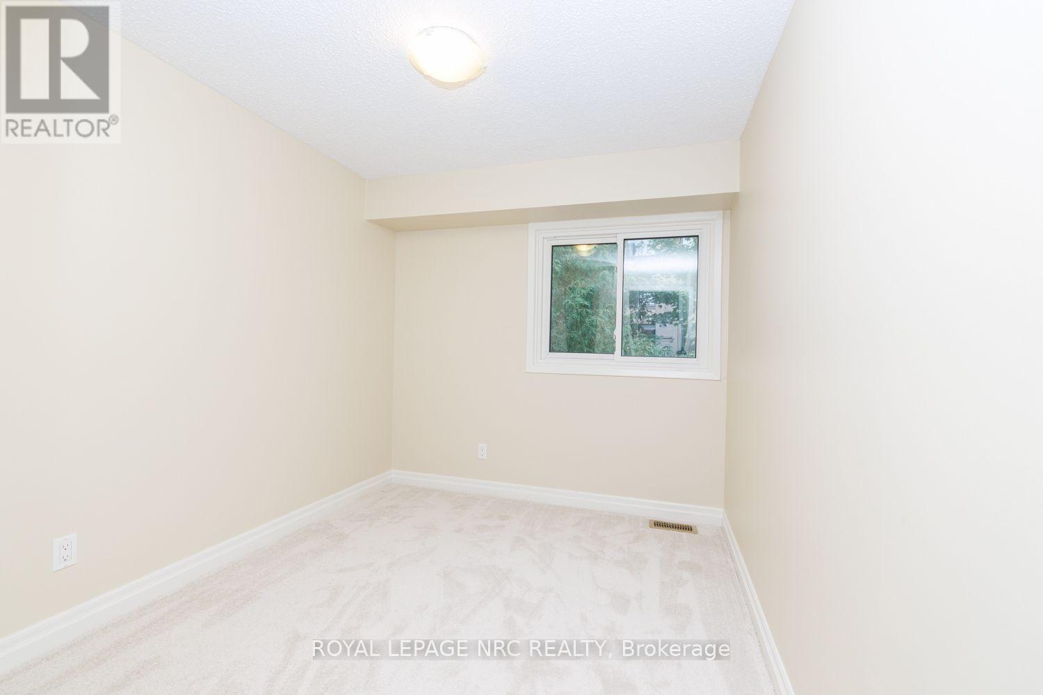 #44 50 LAKESHORE ROAD - 21