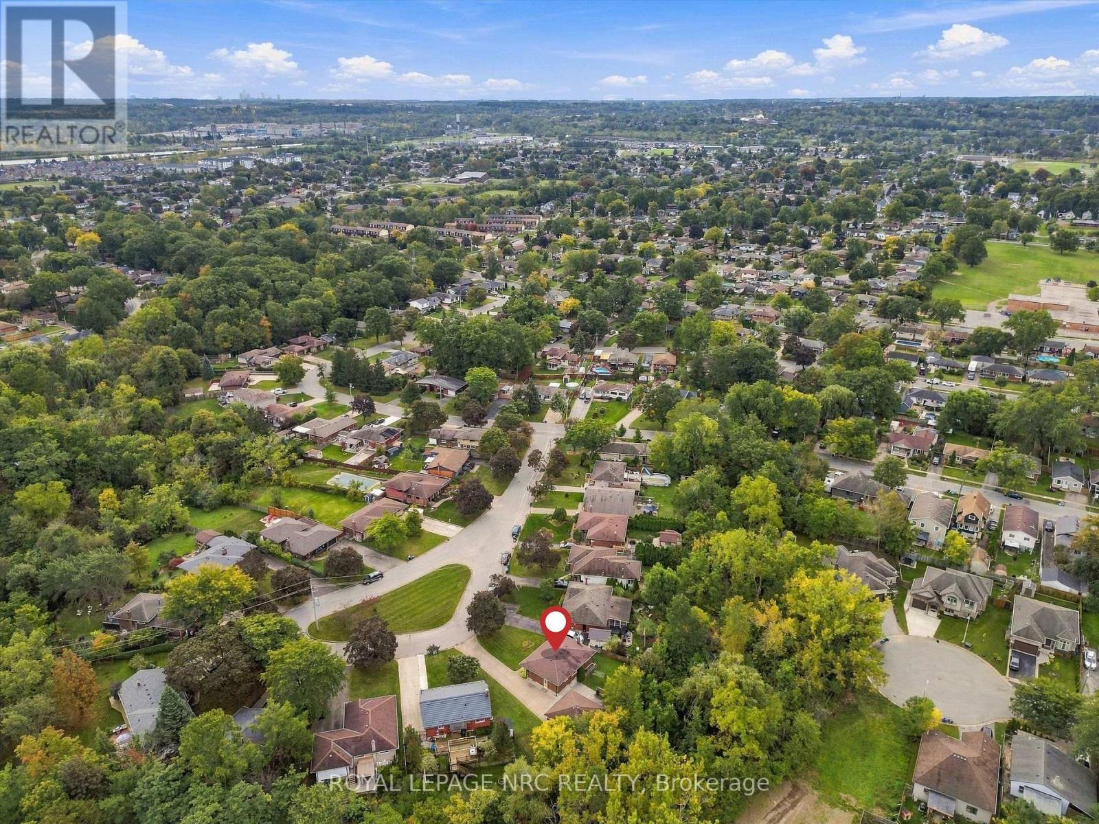 13 HARDWOOD GROVE - 30