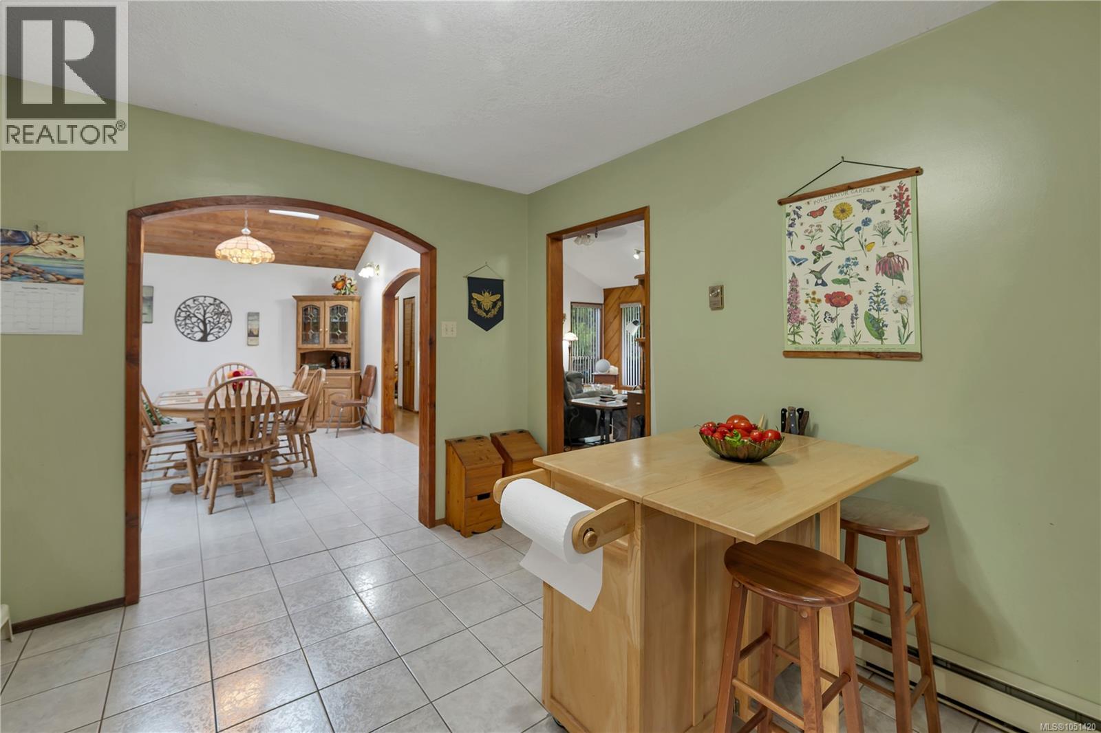 665 Fox Rd - Image 10