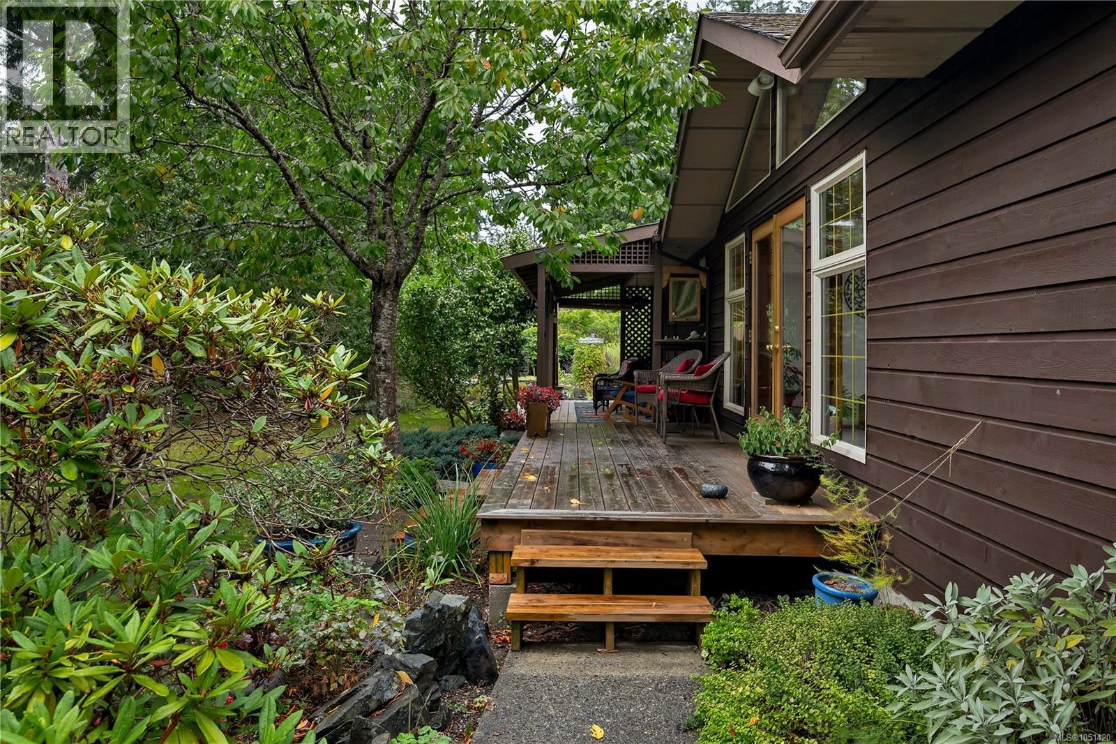 665 Fox Rd - Image 13