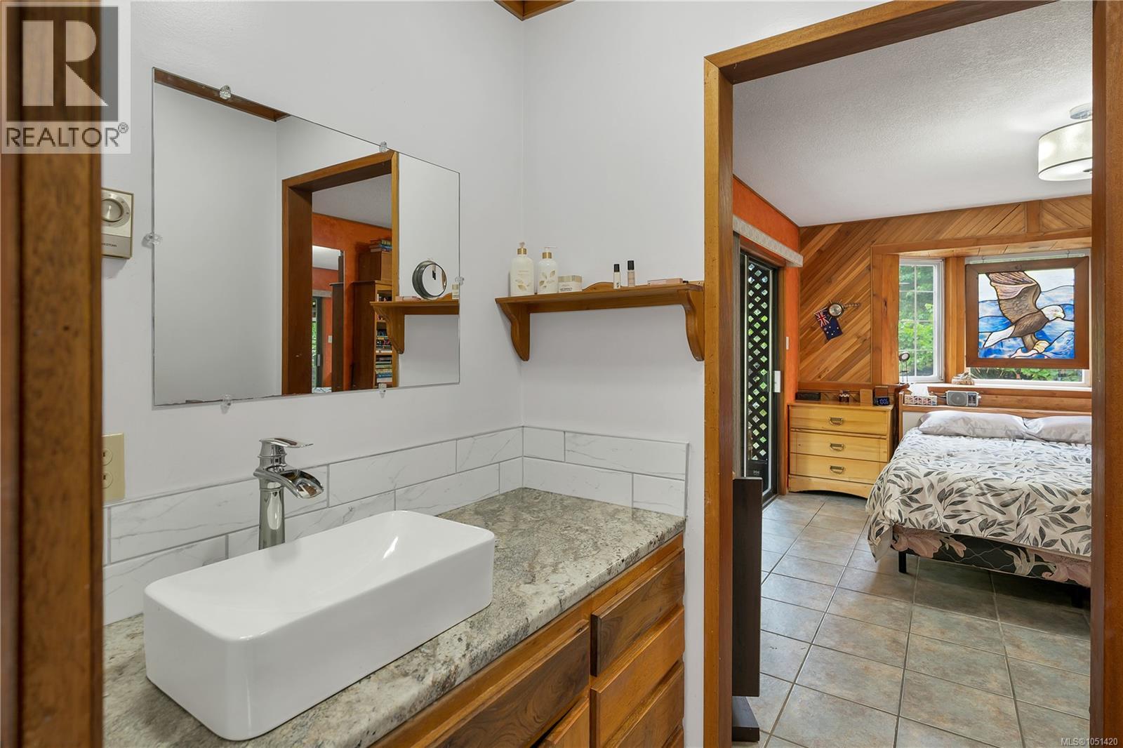665 Fox Rd - Image 26