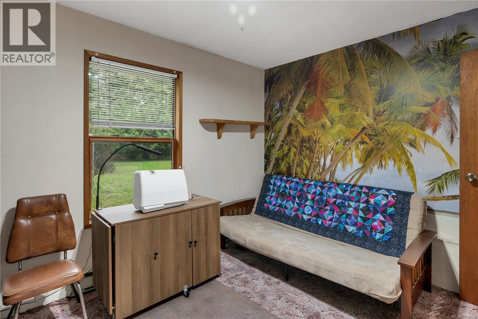 665 Fox Rd - Image 32