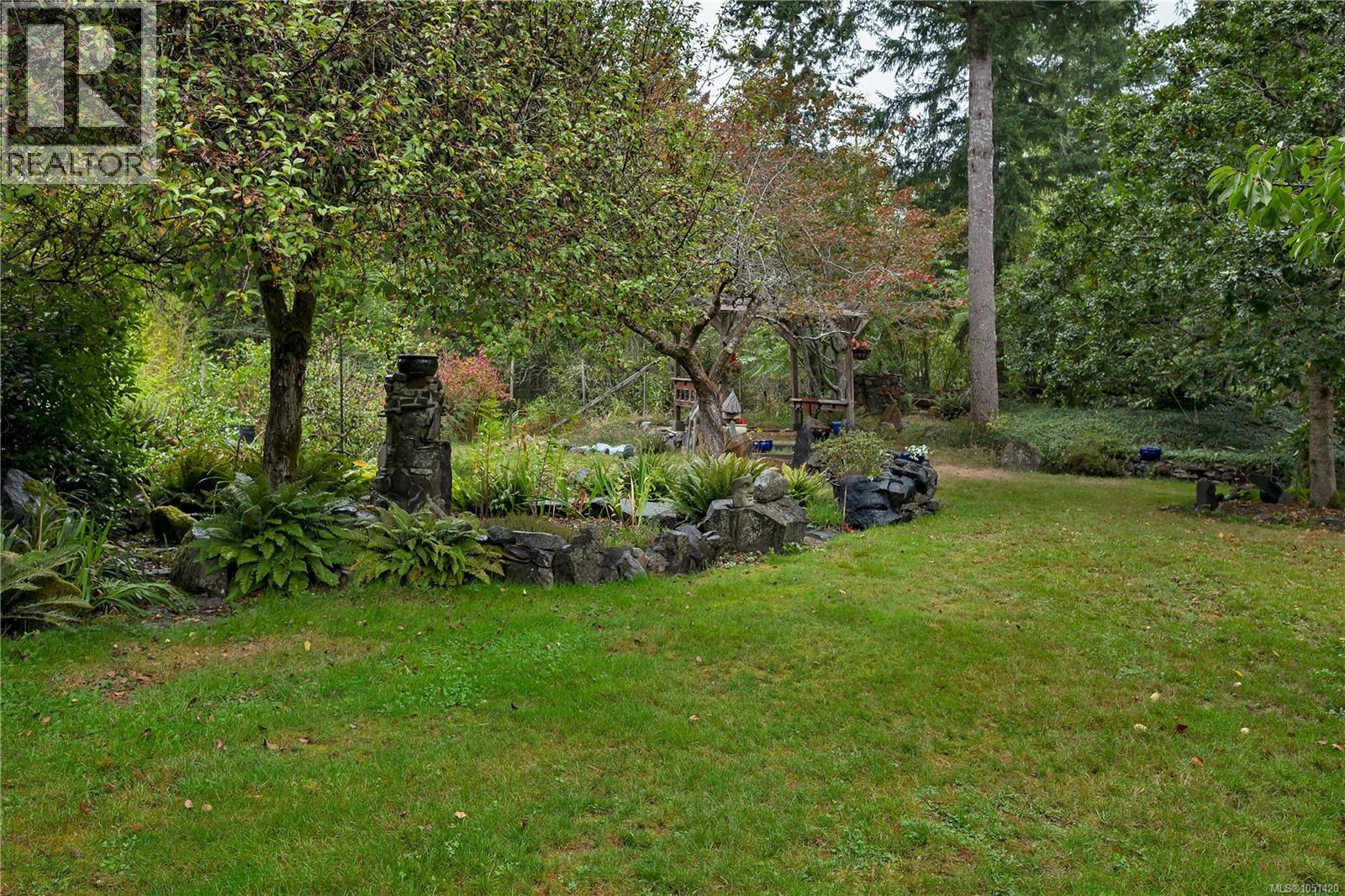 665 Fox Rd - Image 44