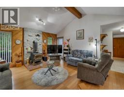 665 Fox Rd, Quadra Island, BC V0P1N0 Photo 16