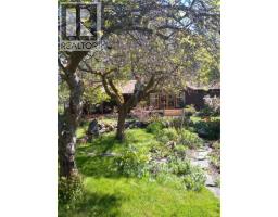 665 Fox Rd, Quadra Island, BC V0P1N0 Photo 69