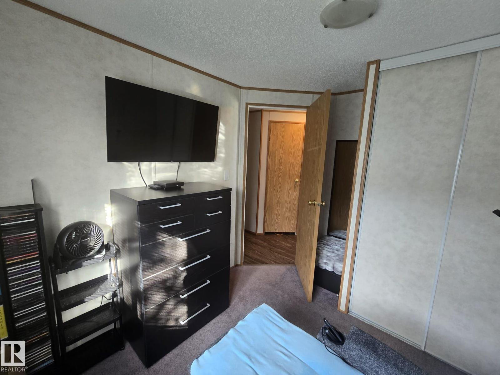 3213 Lakewood Close NW - 10