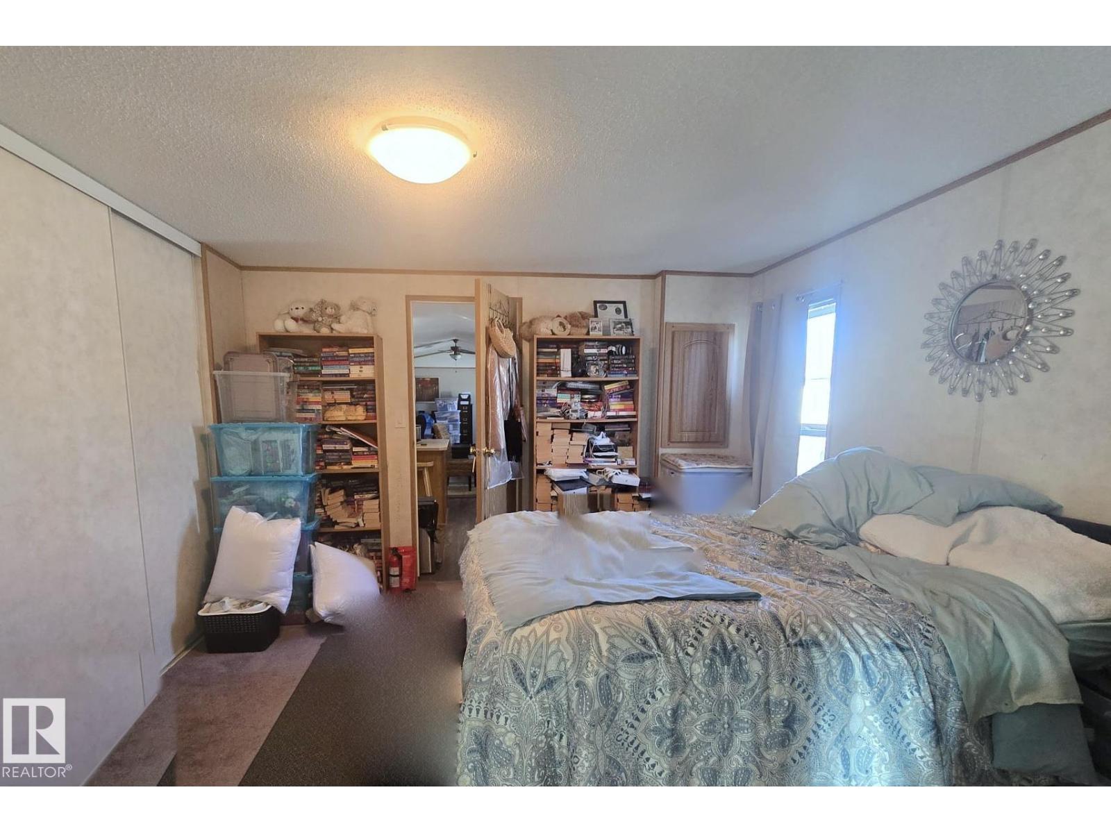 3213 Lakewood Close NW - Image 21