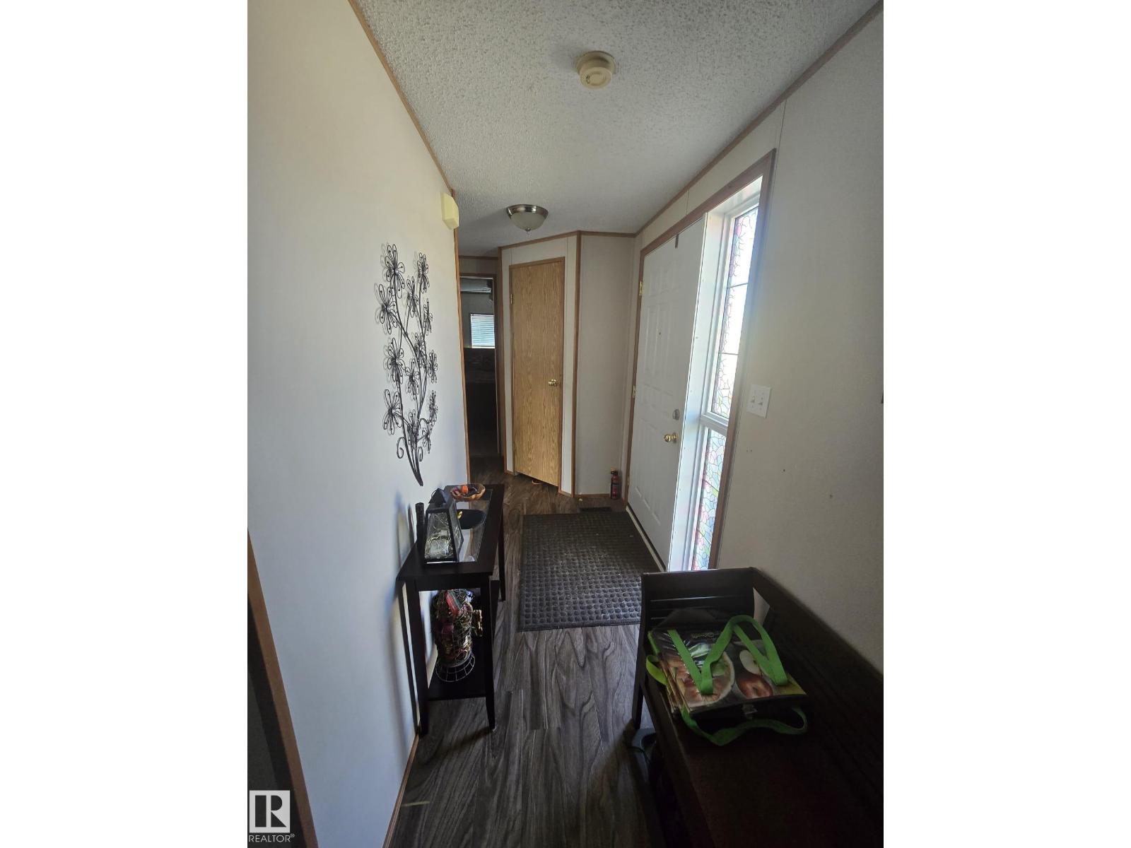 3213 Lakewood Close NW - 6