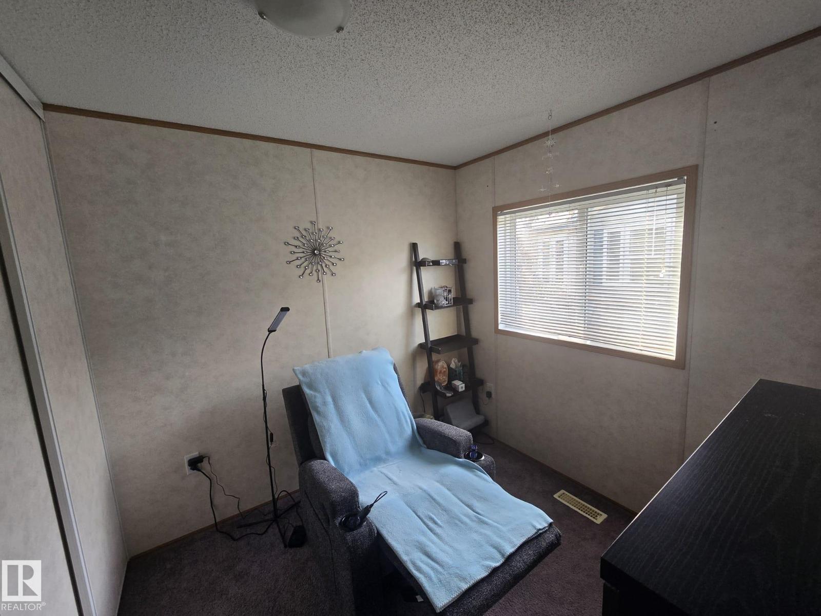3213 Lakewood Close NW - 8