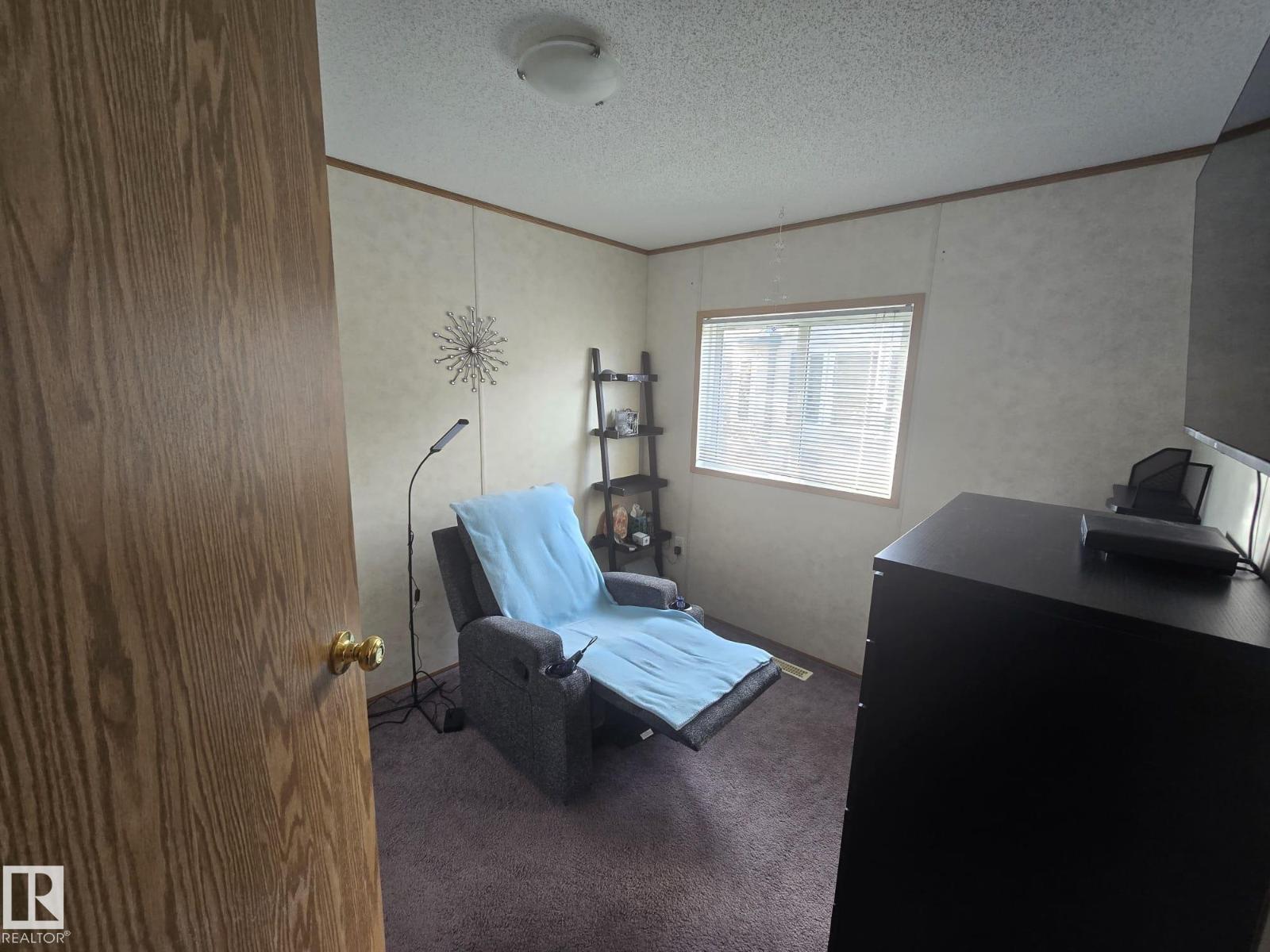 3213 Lakewood Close NW - 9