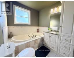 29 Seaborne Crescent, Kapuskasing, ON P5N1L8 Photo 35