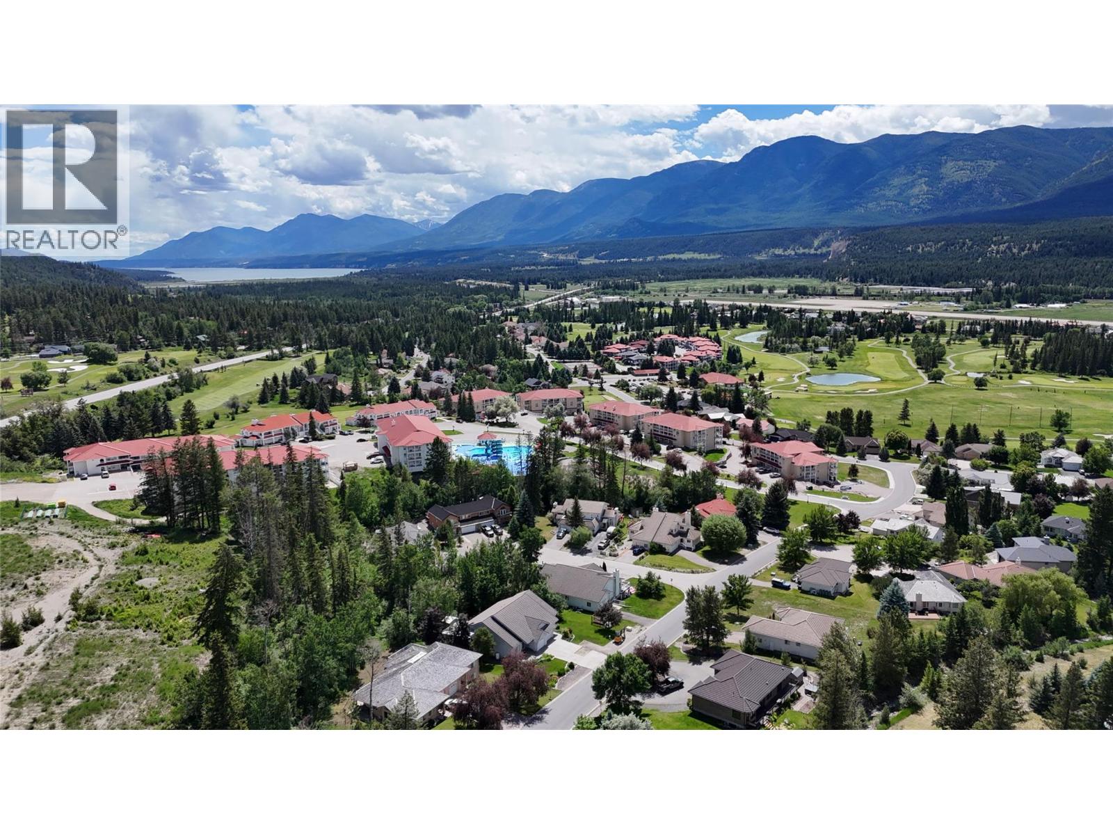 #2005 B 5052 Riverview Road - 22