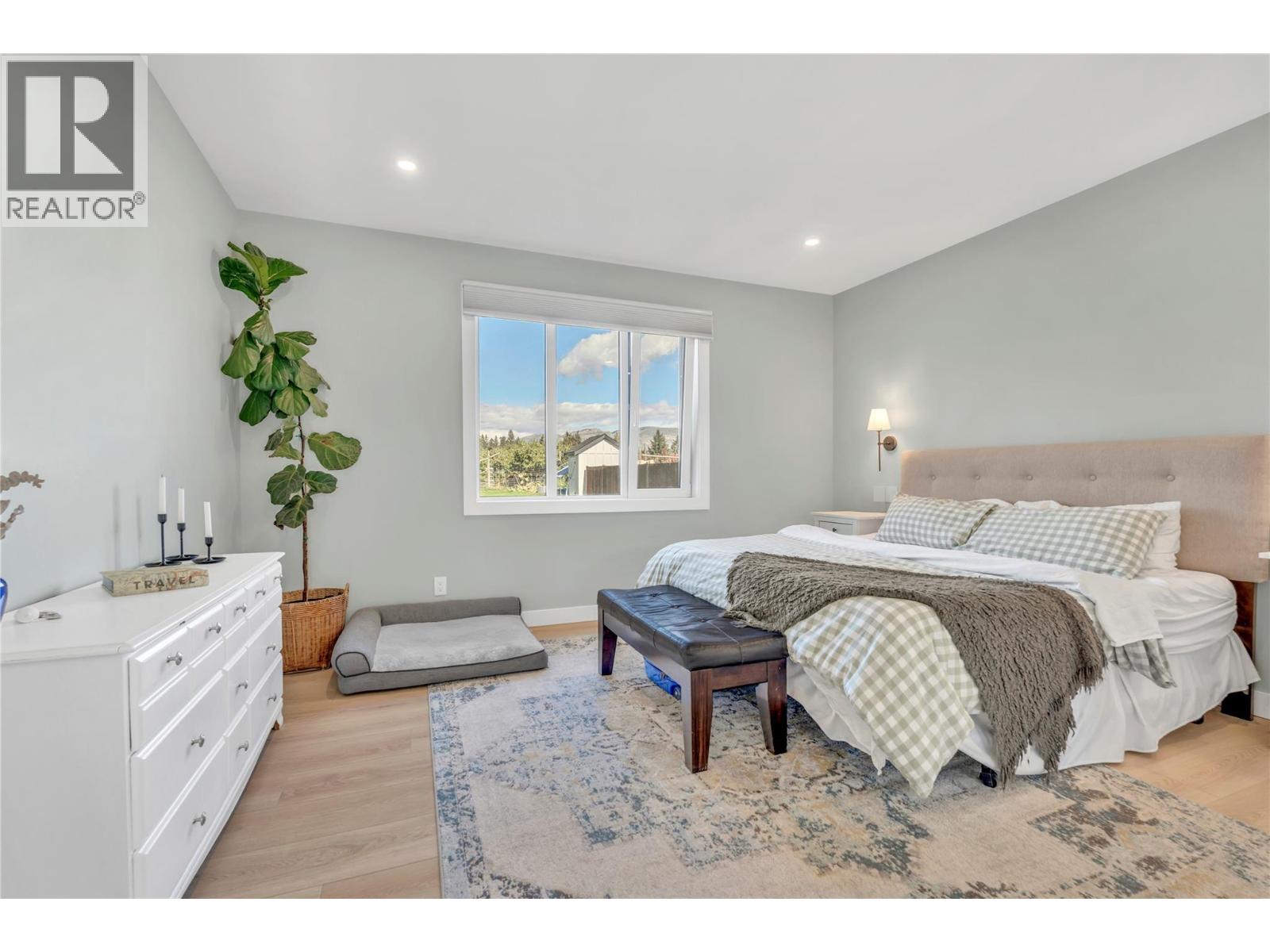 9294 JONES FLAT Road - 26