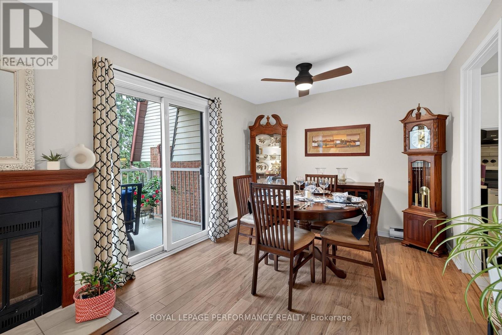 #7 18 SWEETBRIAR CIRCLE - 13