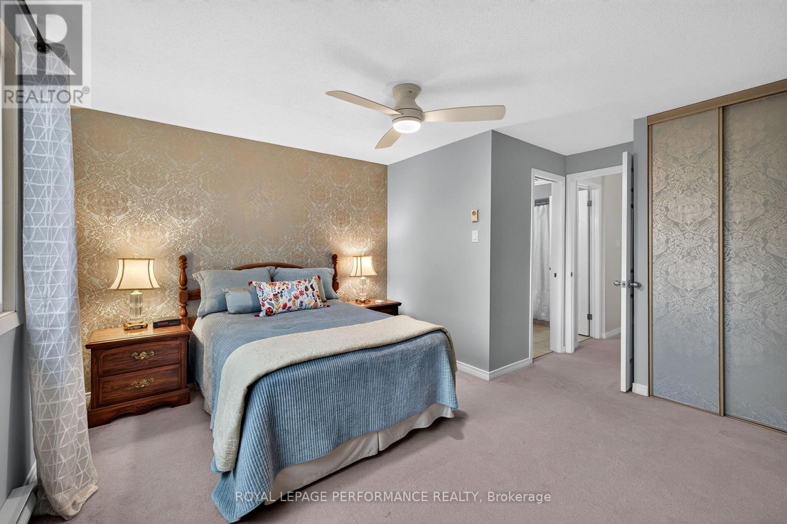 7 - 18 Sweetbriar Circle