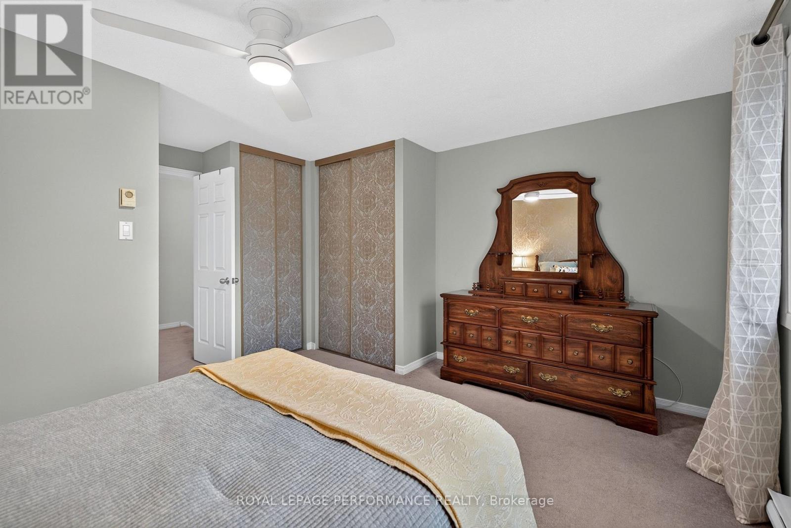 7 - 18 Sweetbriar Circle