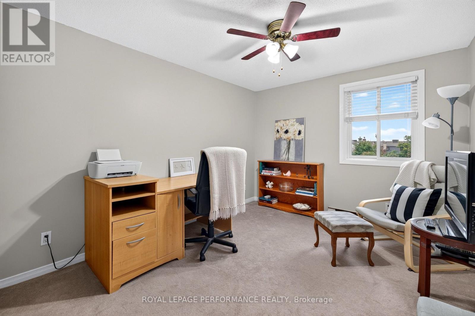 #7 18 SWEETBRIAR CIRCLE - 30