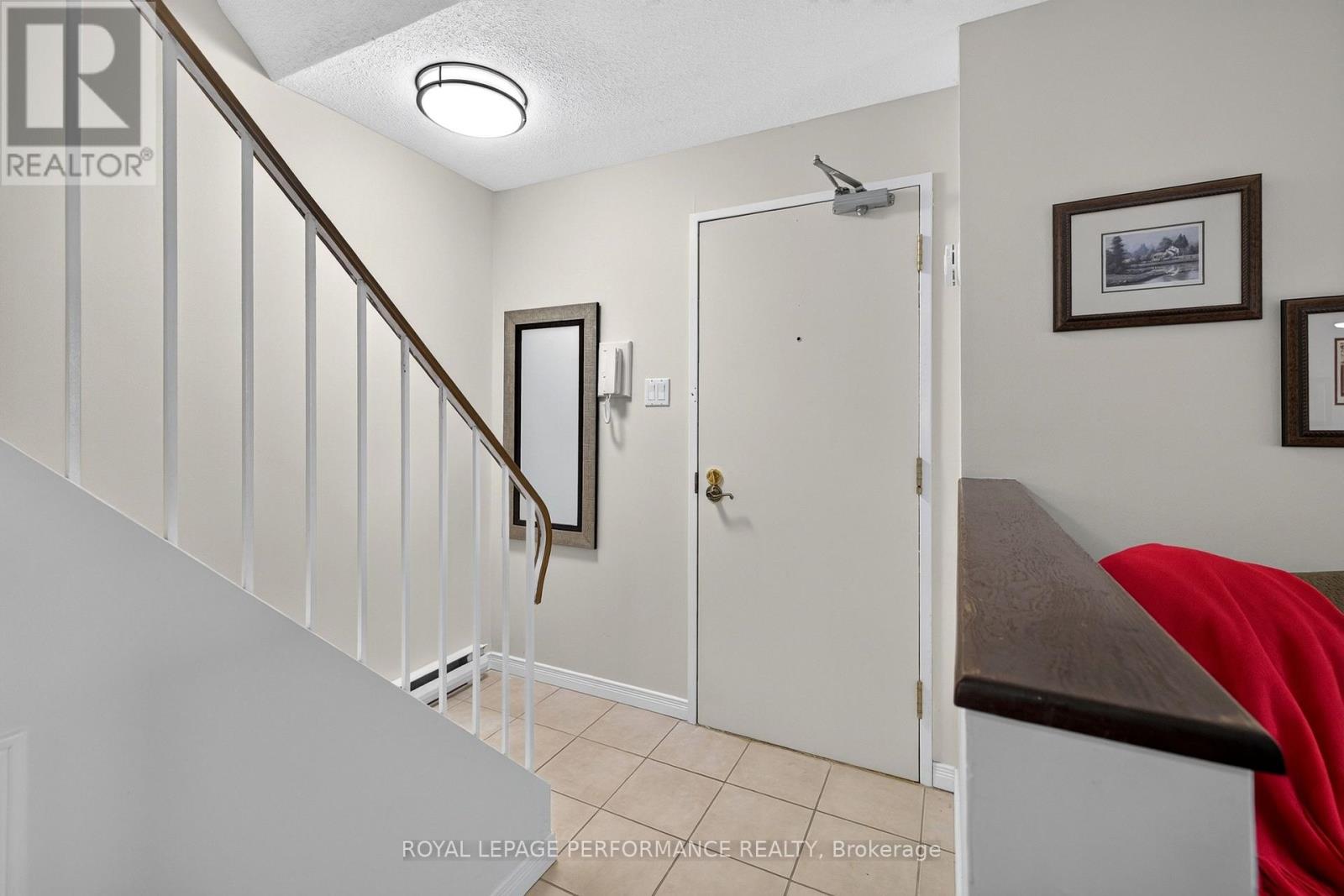 #7 18 SWEETBRIAR CIRCLE - 5