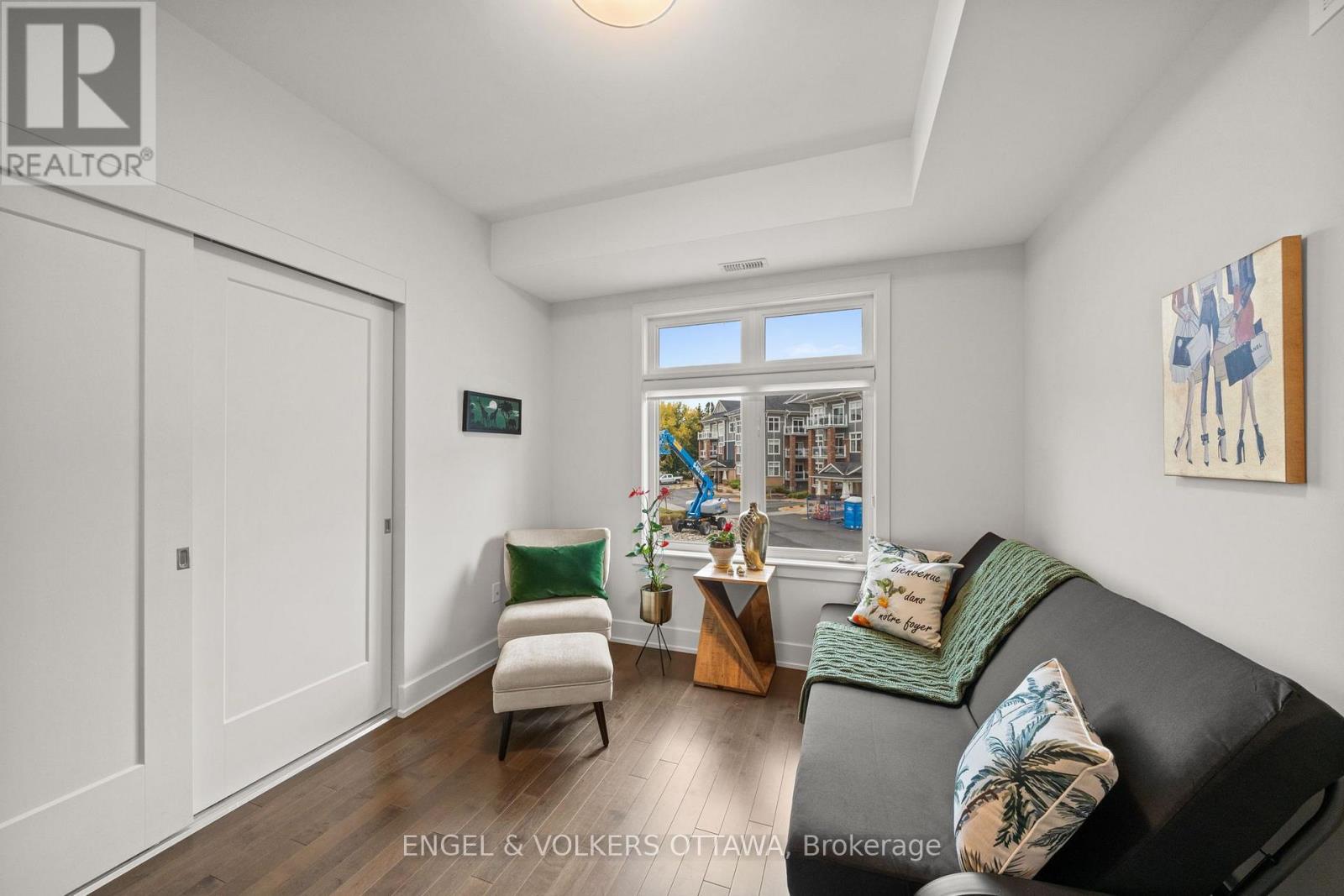 244 MULLIN PRIVATE - 18