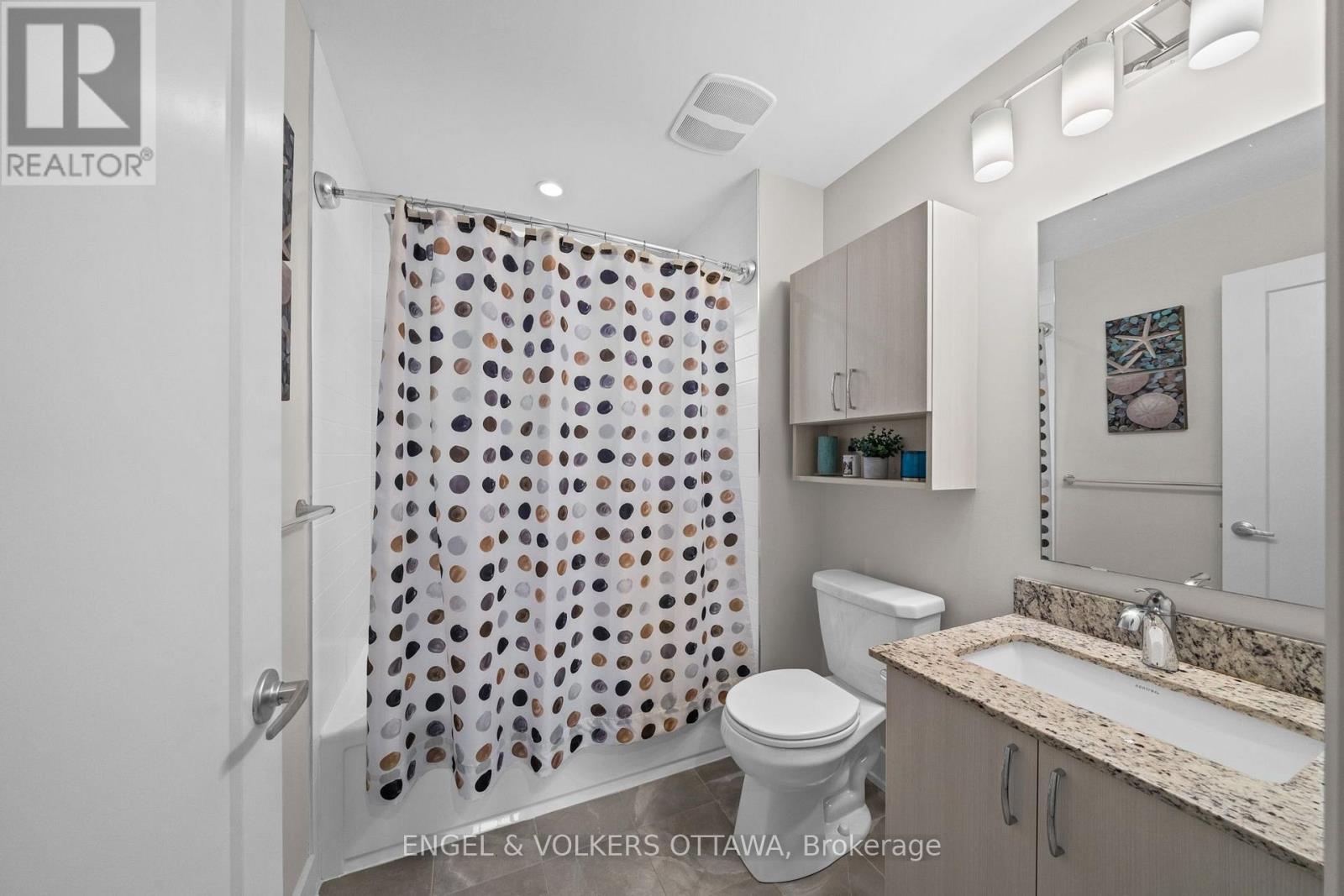 244 MULLIN PRIVATE - 20