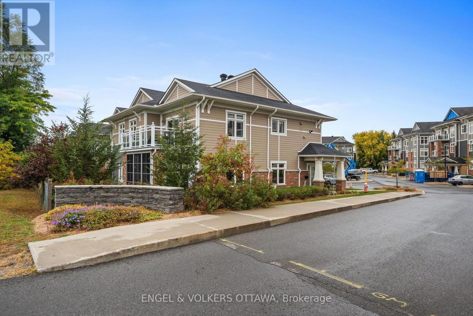 244 MULLIN PRIVATE - 24