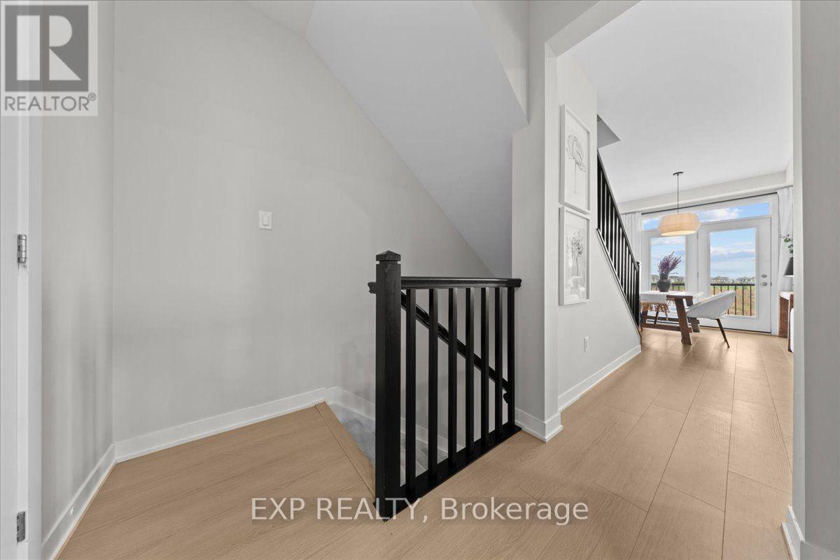 615 QUILTER ROW - 18