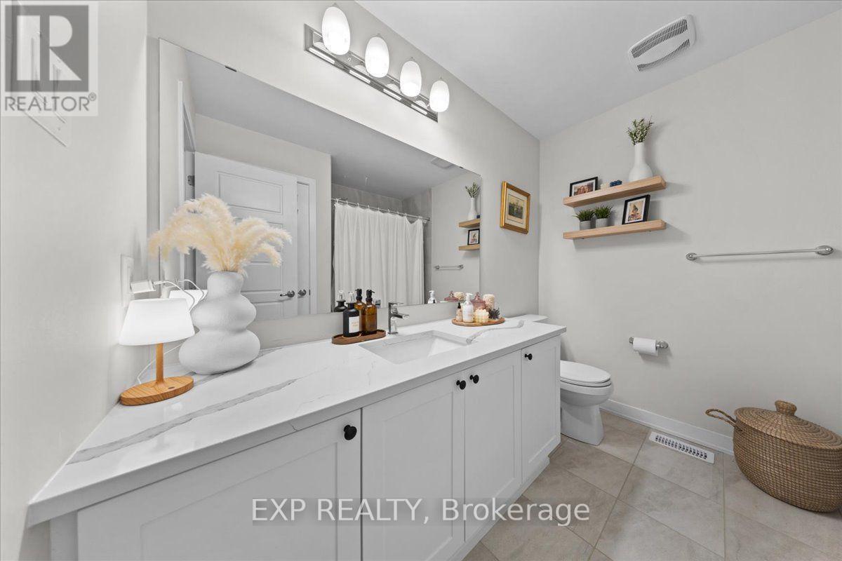 615 QUILTER ROW - 25